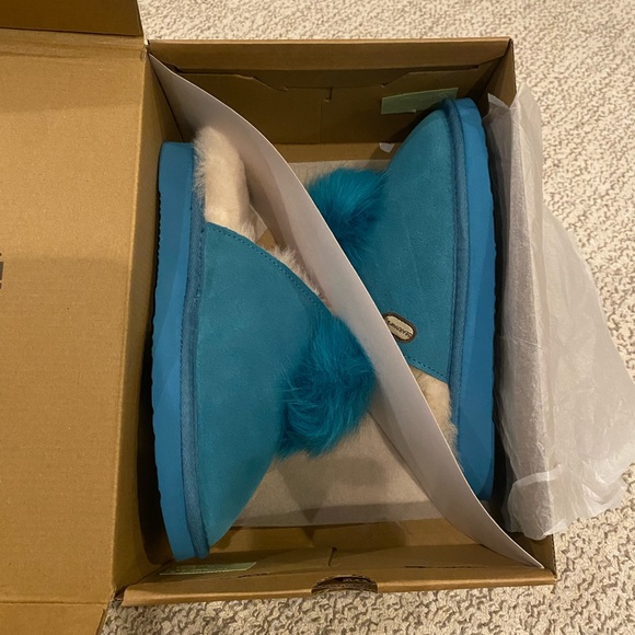 BearPaw Alexia slippers brand new! Size 8, color blue, never worn!! - Picture 6 of 7